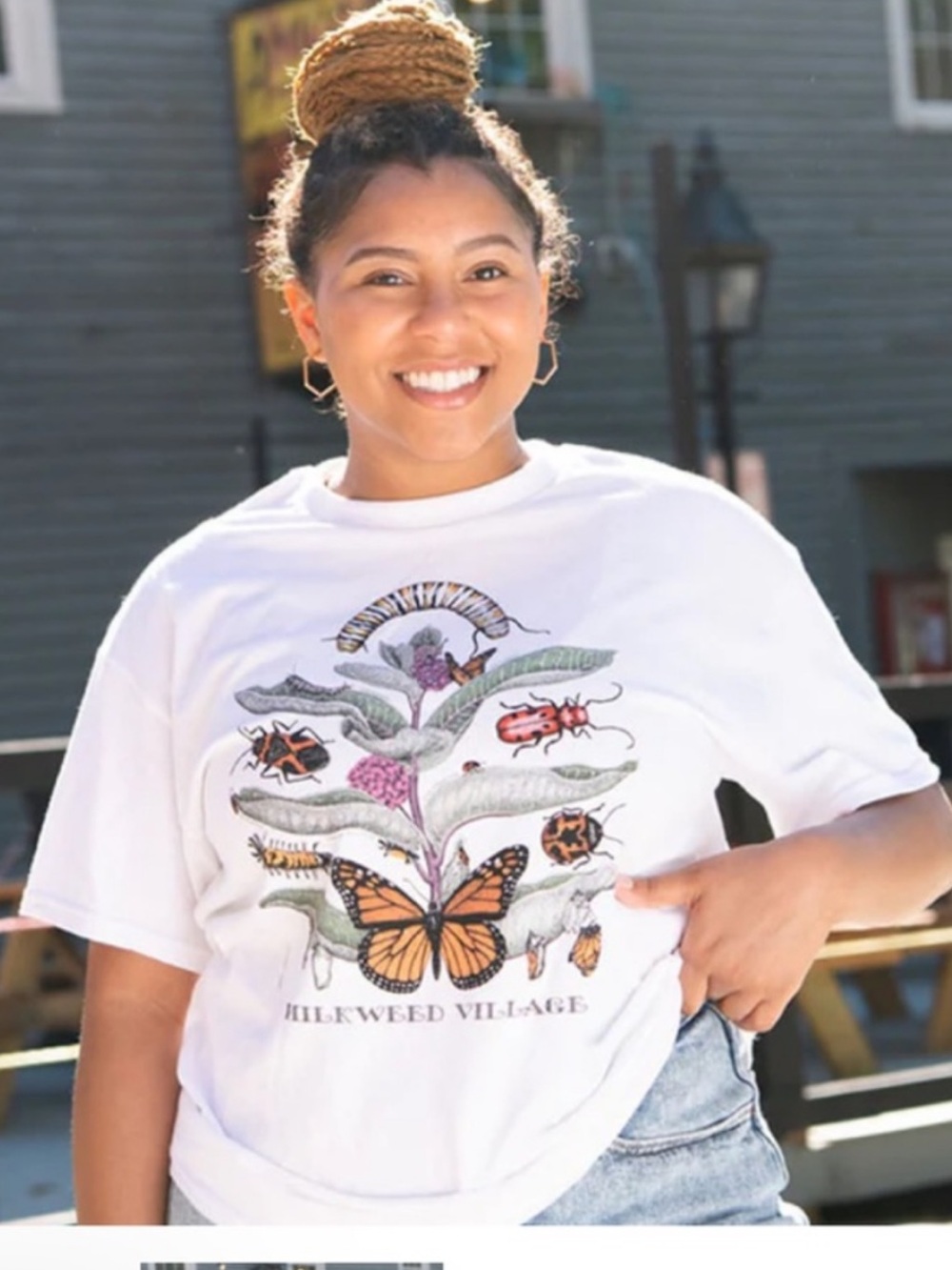 North Carolina Arboretum Monarch Butterfly Milkweed Graphic Tee Women’s L